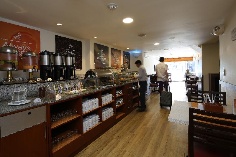 Отель Centro By Casa Andina