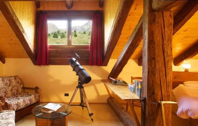 Отель Dimora Storica La Mirandola