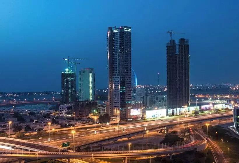 هتل Grand Millennium  Dubai