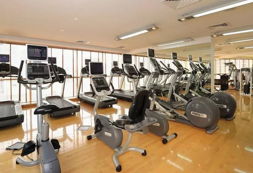 هتل Grand Millennium  Dubai