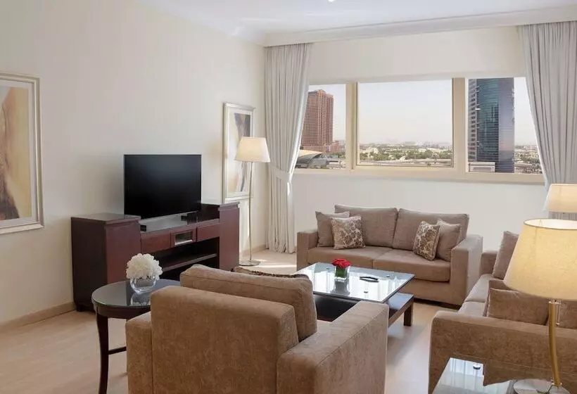 هتل Grand Millennium  Dubai