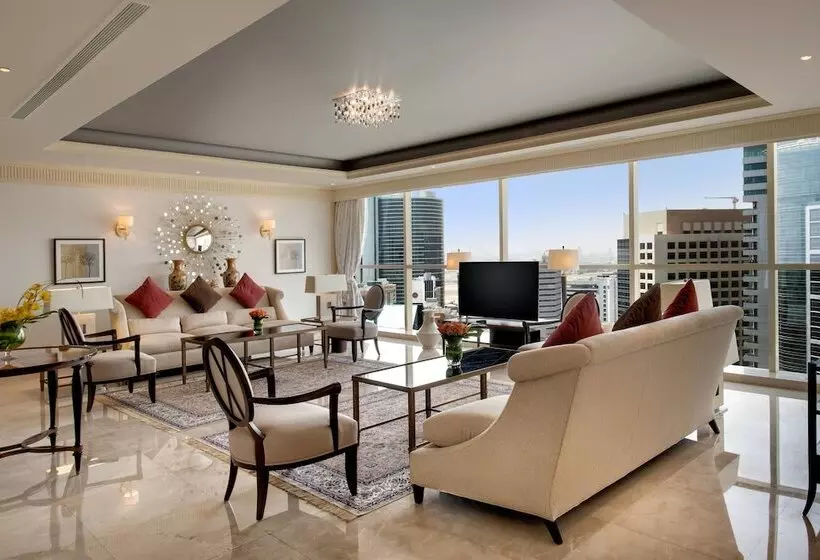 هتل Grand Millennium  Dubai