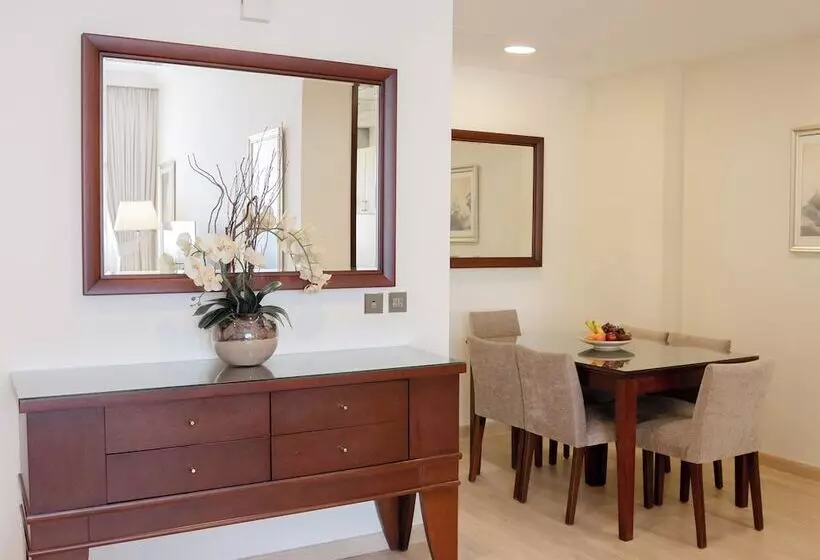 هتل Grand Millennium  Dubai