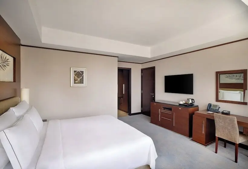 هتل Grand Millennium  Dubai