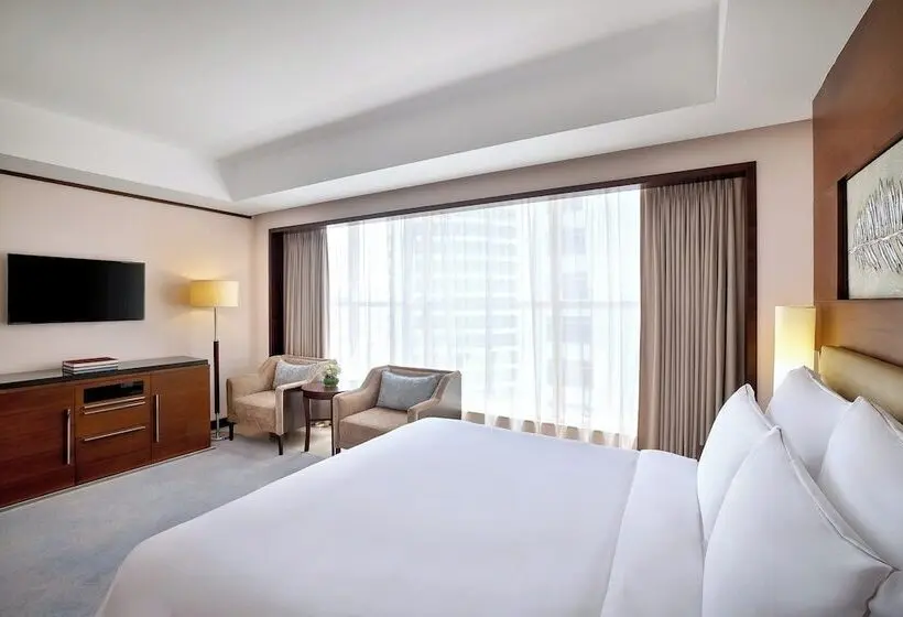 هتل Grand Millennium  Dubai