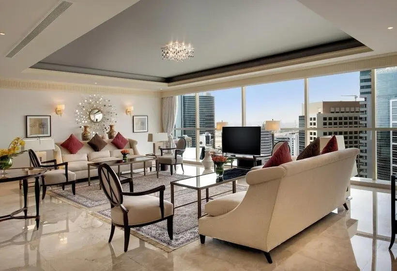هتل Grand Millennium  Dubai