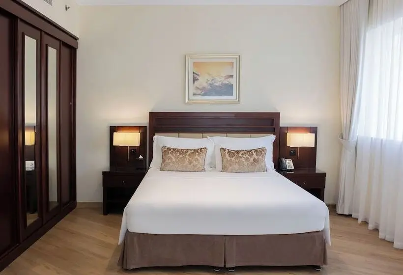 هتل Grand Millennium  Dubai