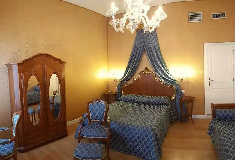 هتل Locanda Canal