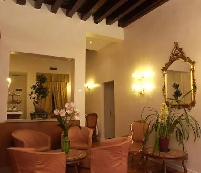 هتل Locanda Canal