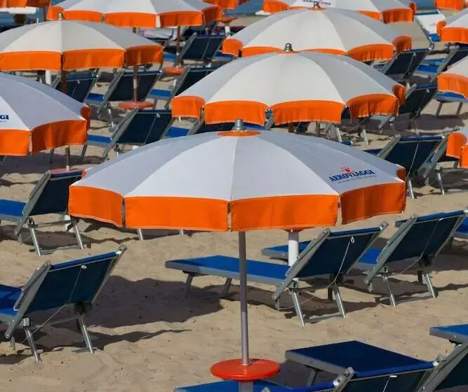 Отель Mclub Lipari