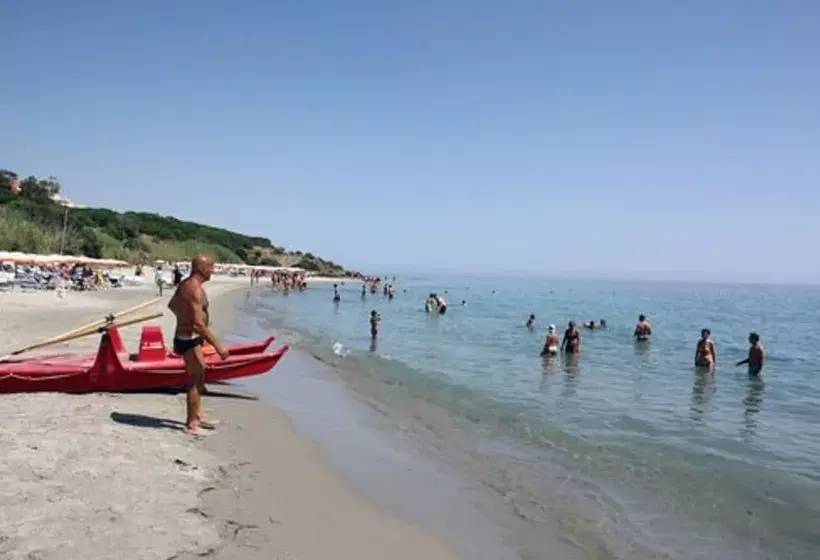 Отель Mclub Lipari