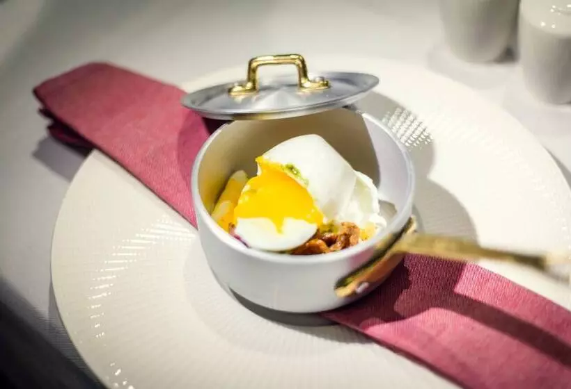 هتل Michelangelo Grand