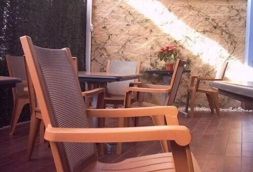 فندق Playa Terreros