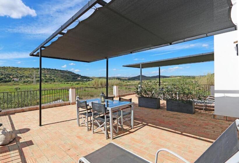 هتل Quinta Tapada Do Gramacho