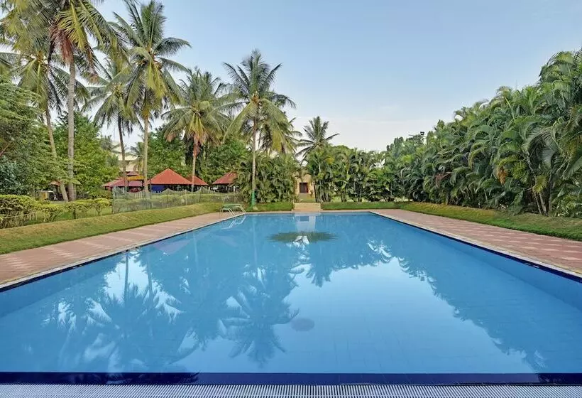 בית מלון כפרי Royal Orchid Resort & Convention Centre, Yelahanka Bangalore