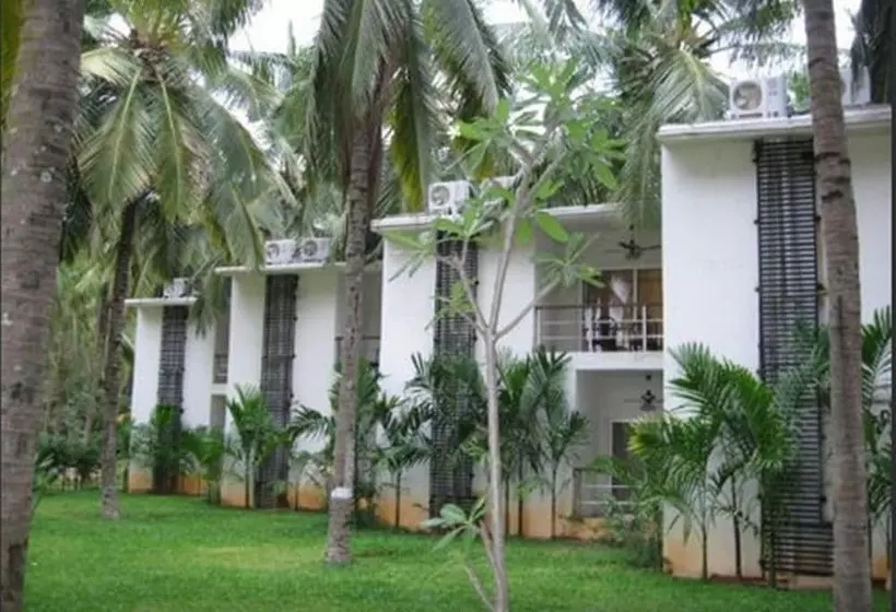 בית מלון כפרי Royal Orchid Resort & Convention Centre, Yelahanka Bangalore