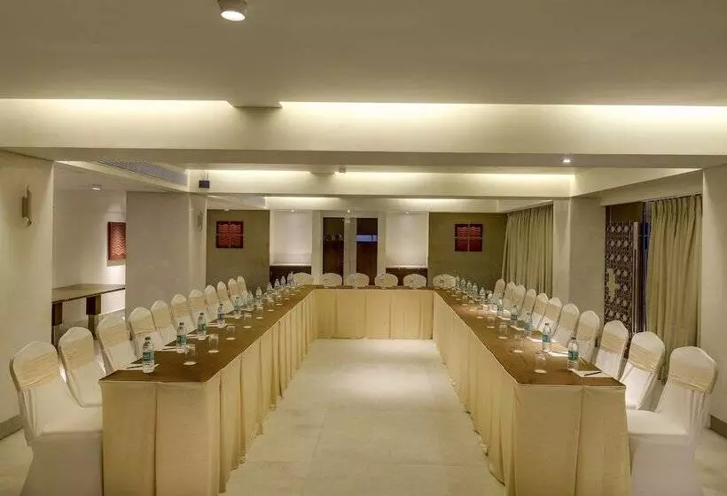 Pride Hotel, Chennai