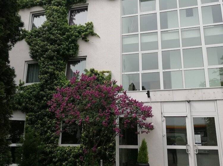 Komfort Hotel Wiesbaden