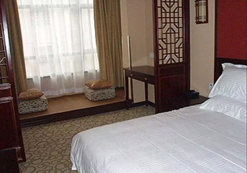 Super 8 Shanghai Feng Ye Hong Qiao