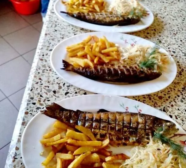 Retkeilymaja янтарная форель