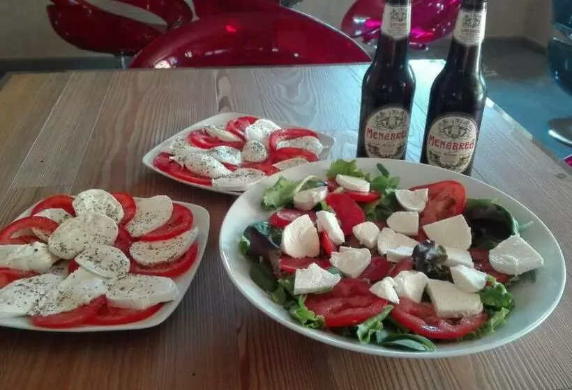 Aamiaismajoitus (B&B) Garden View