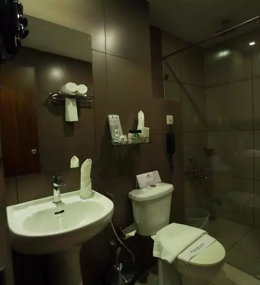 ホテル Iswarya Residency