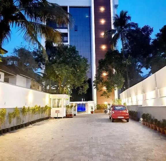 ホテル Iswarya Residency