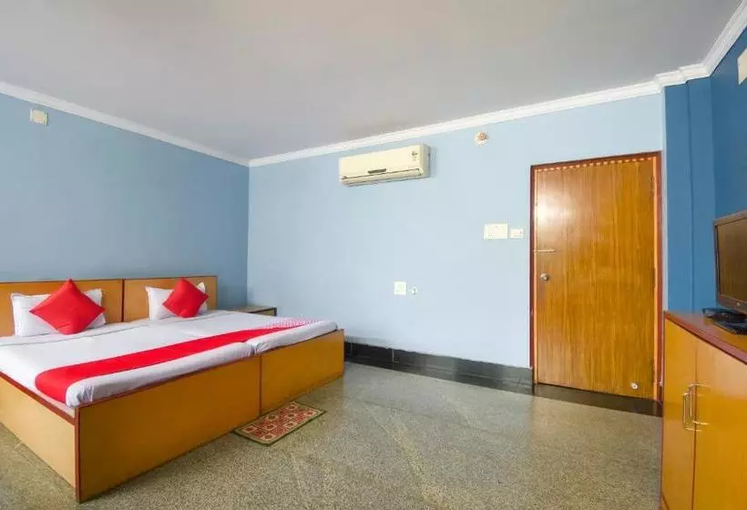 Hotelli Oyo 43488 The Coral