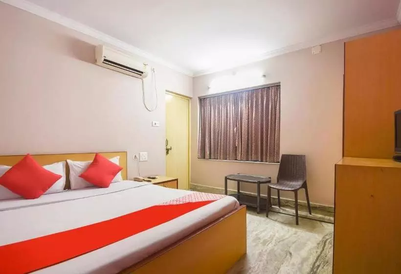 Hotelli Oyo 43488 The Coral