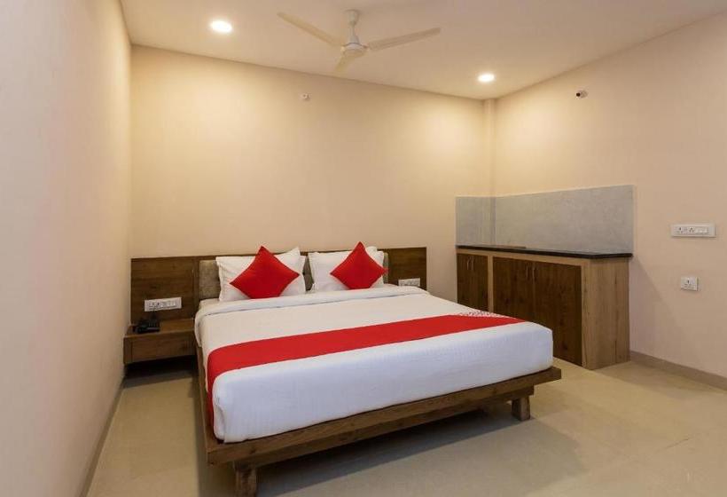 Hotel Oyo 71116  Kanchan Palace