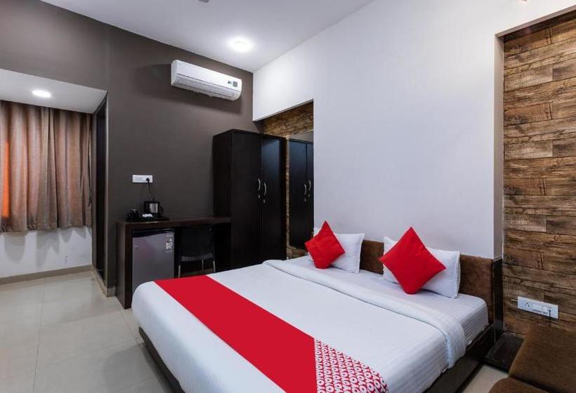 Hotel Oyo 71116  Kanchan Palace