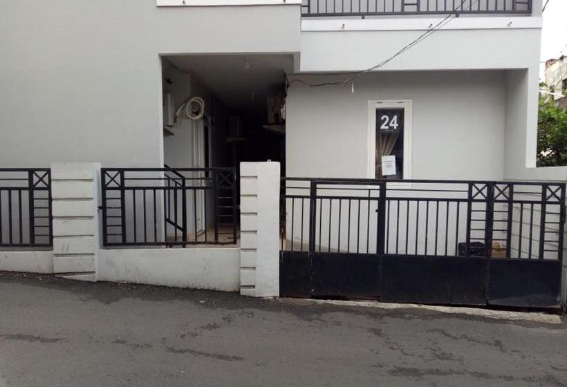 Hotel Aini 2 Minimalis