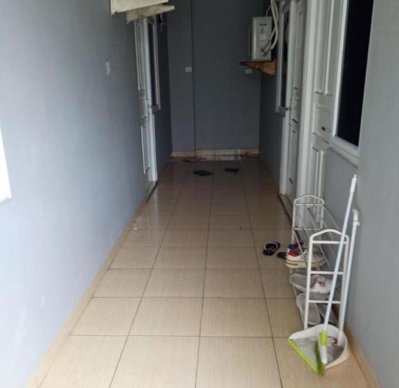 Hotel Aini 2 Minimalis