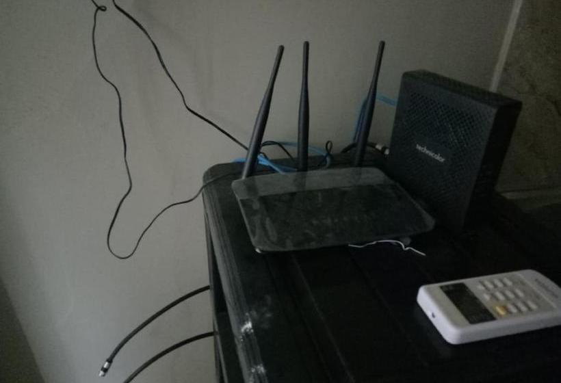 Hotel Aini 2 Minimalis