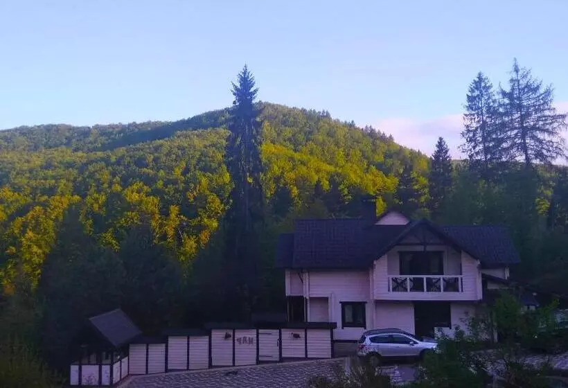 Hotelli Villa Medova