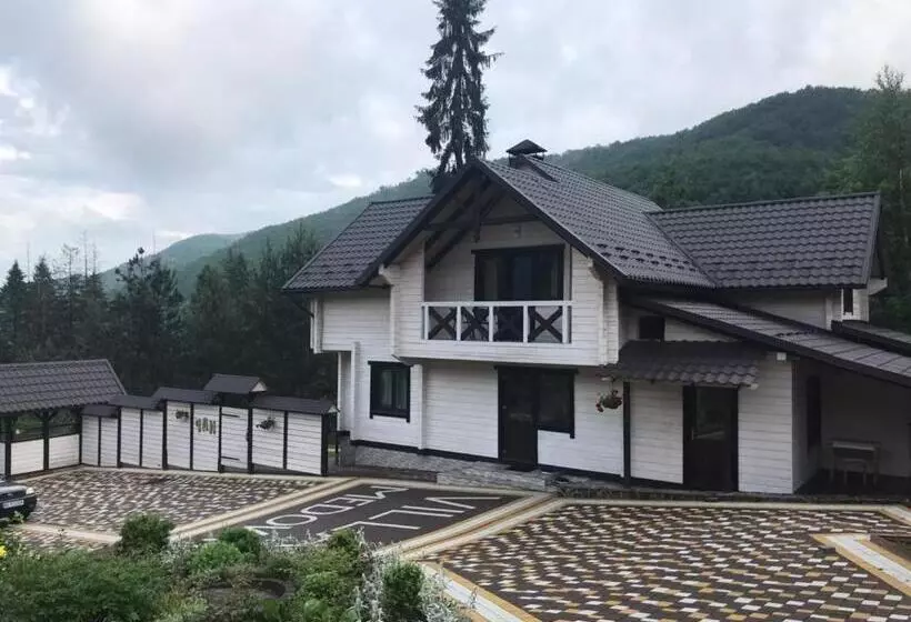 Hotelli Villa Medova