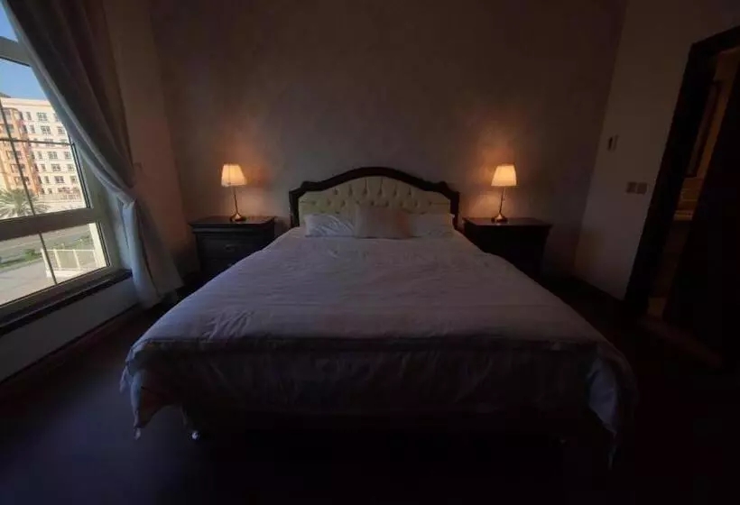 Marina Two Apartment 201 With Direct Sea View