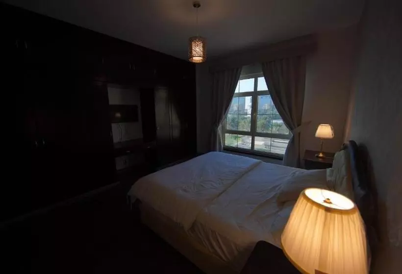 Marina Two Apartment 201 With Direct Sea View