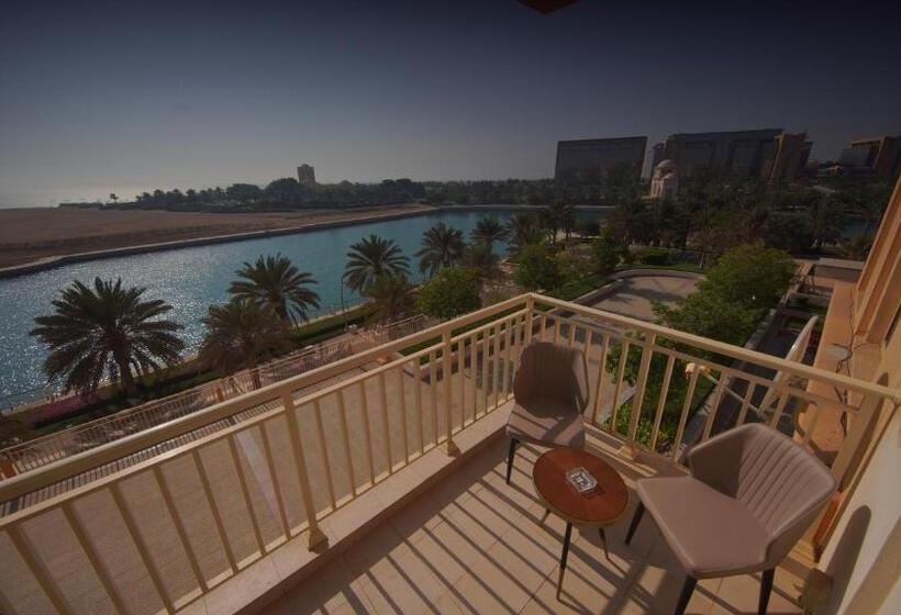 Marina Two Apartment 201 With Direct Sea View