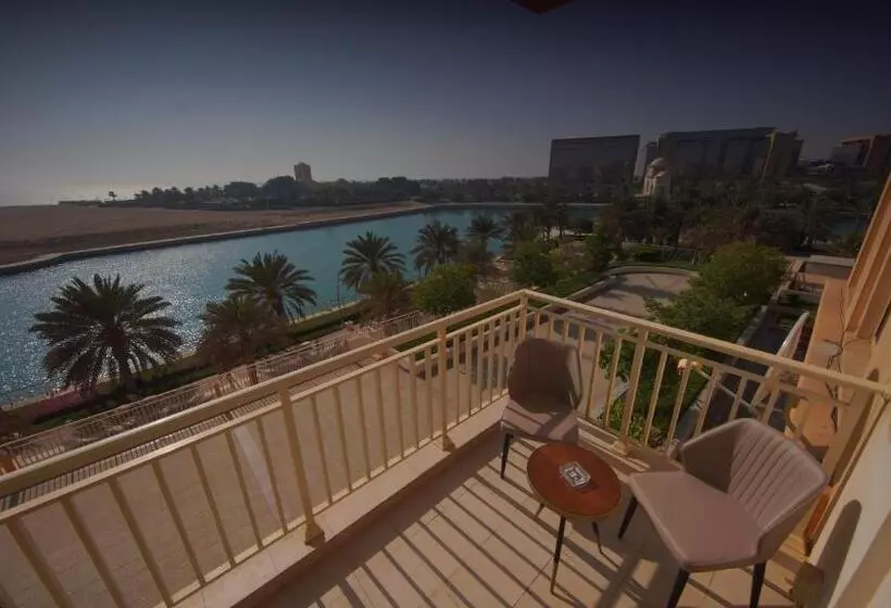 Marina Two Apartment 201 With Direct Sea View