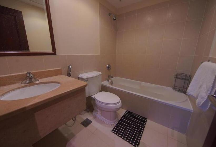 Marina Two Apartment 201 With Direct Sea View