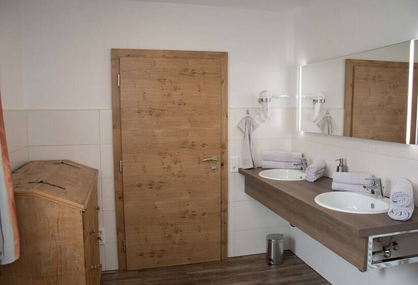 펜션 Haus Guggenberger