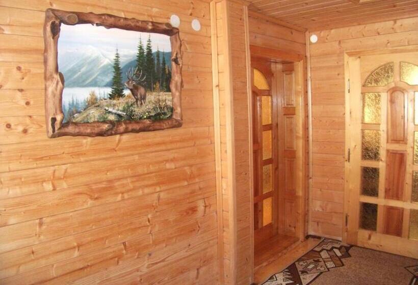 Pensão Karpatskyi Gomin