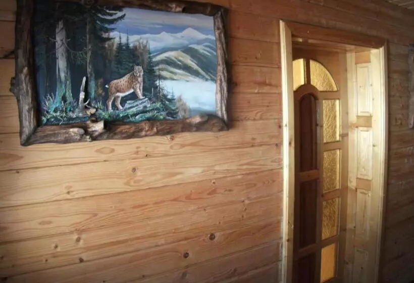 Majatalo Karpatskyi Gomin