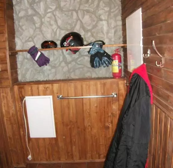 Majatalo Karpatskyi Gomin