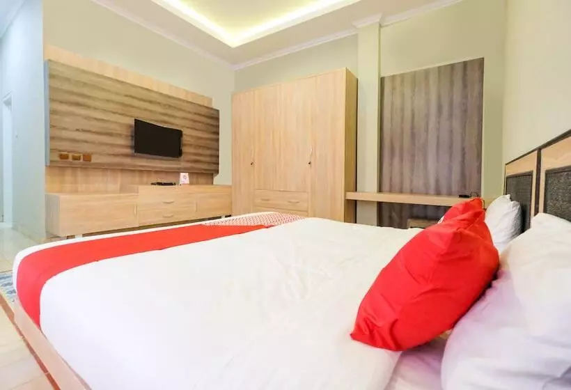 Retkeilymaja Andongkoe 64 Salatiga By Oyo Rooms
