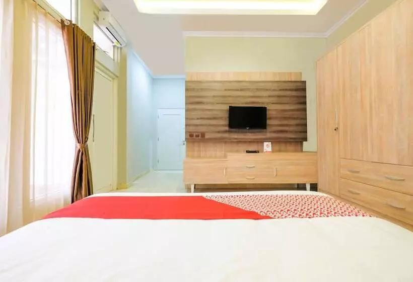 Retkeilymaja Andongkoe 64 Salatiga By Oyo Rooms