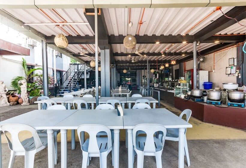 Hotel Alt Complex By Oyo Rooms