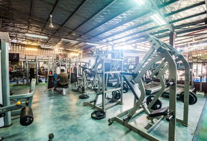 Hotel Alt Complex By Oyo Rooms