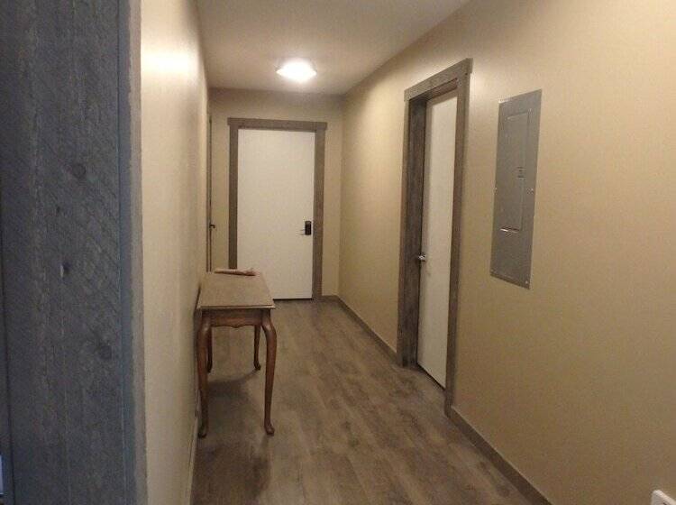 Szálloda Rays Place Inn